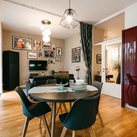 Luxury Downtown Mit Garage Appartamento *