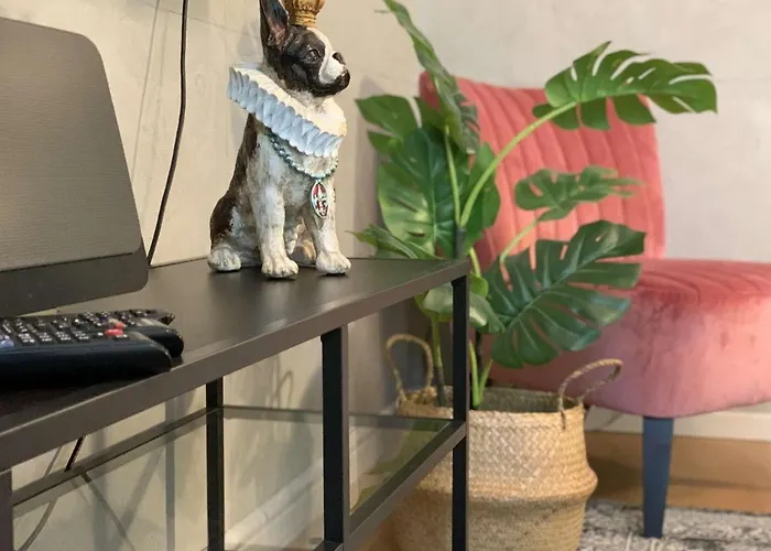 شقة Luxury Downtown Mit Garage