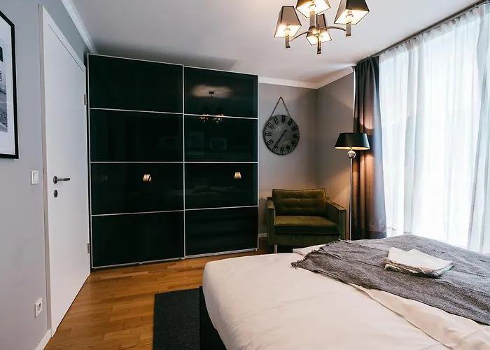 شقة Luxury Downtown Mit Garage *