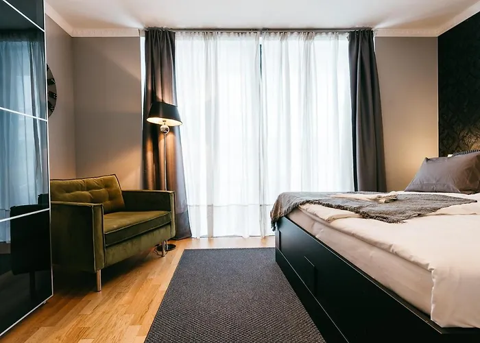 شقة Luxury Downtown Mit Garage