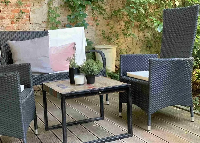 Apartment Luxury Downtown Mit Garage *