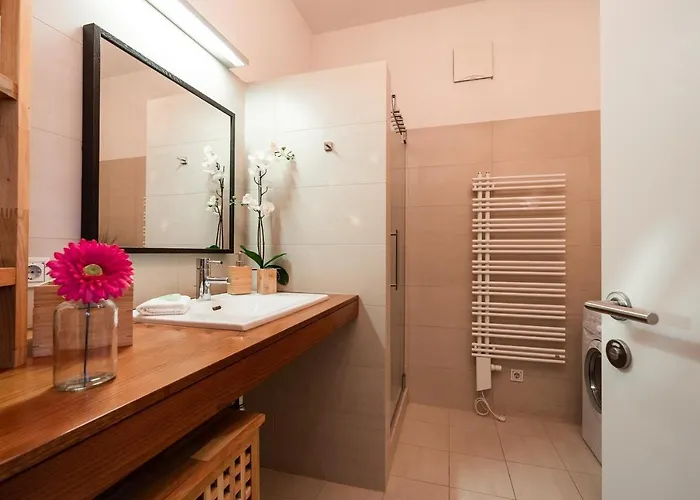 Luxury Downtown Mit Garage غراتس